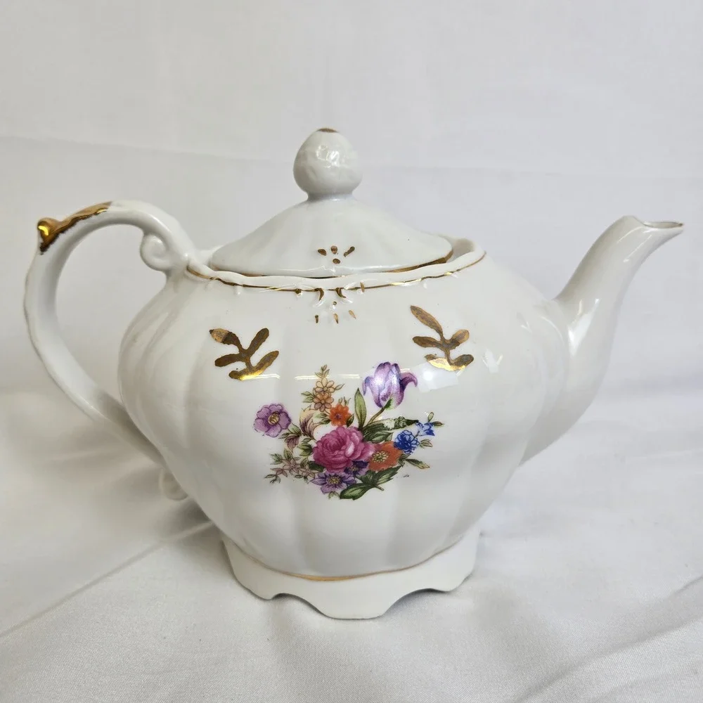 Musical Teapot Made in Japan Floral Bouquet Design Gold Trim Porcelain Vintage